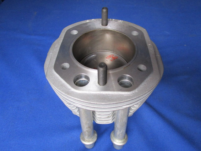 Zylinder 84.80 mit Kolben 