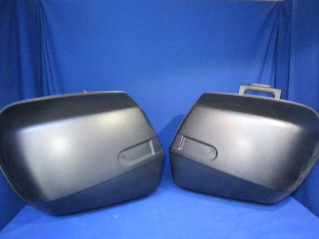 Satz Systemkoffer R850R-1150R mit Schlösser  (NOS) 
-
