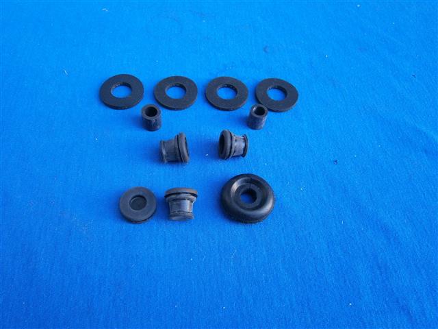 Gummitüllen Satz Scheinwerfer komplett (8070196,8050136 4x, 8070199o 3x, 8071754, 8050138 2x)